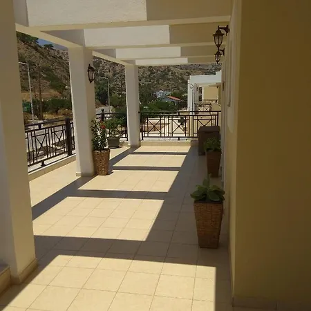 Sunrise Beauty By Zavolas Family - Limni Z2 Karpathos Town (Pigadia)